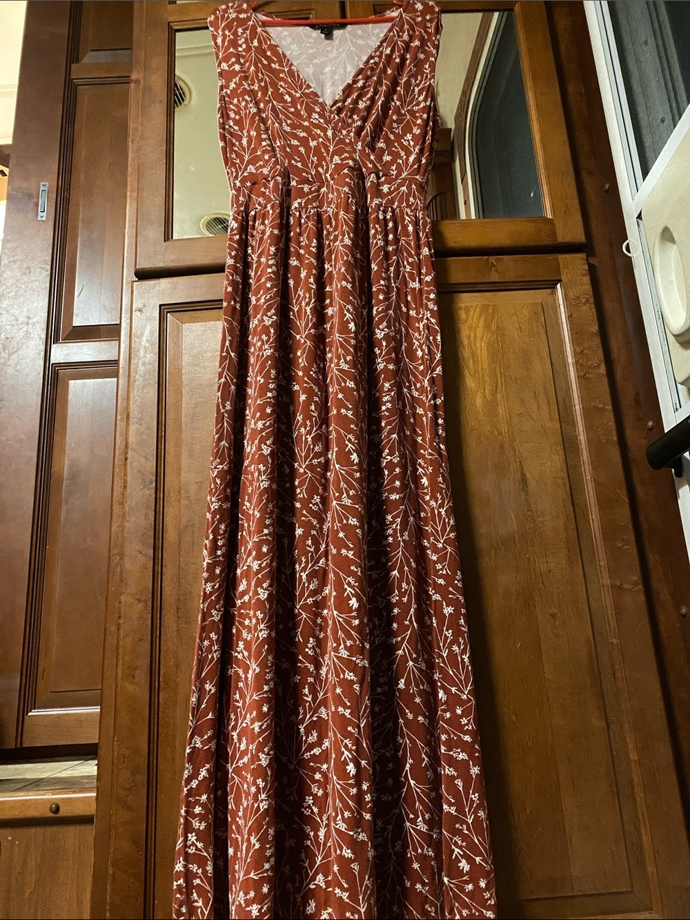 41 Hawthorn Rust Maxi Dress with White Floral Print Summer